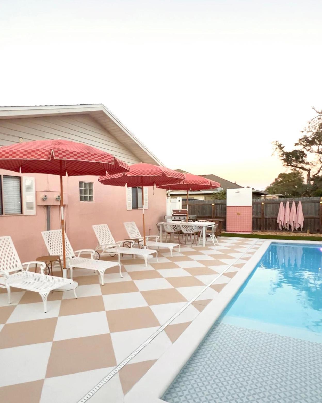 Luxury Villa 3 Blocks From The Beach With A Pool, Fire Pit And Outdoor Oasis Кейп-Канаверал Экстерьер фото